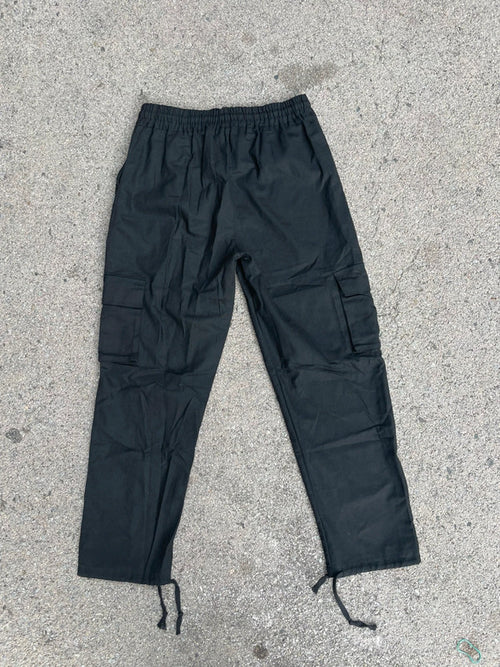 BLACK CARGO PANTS