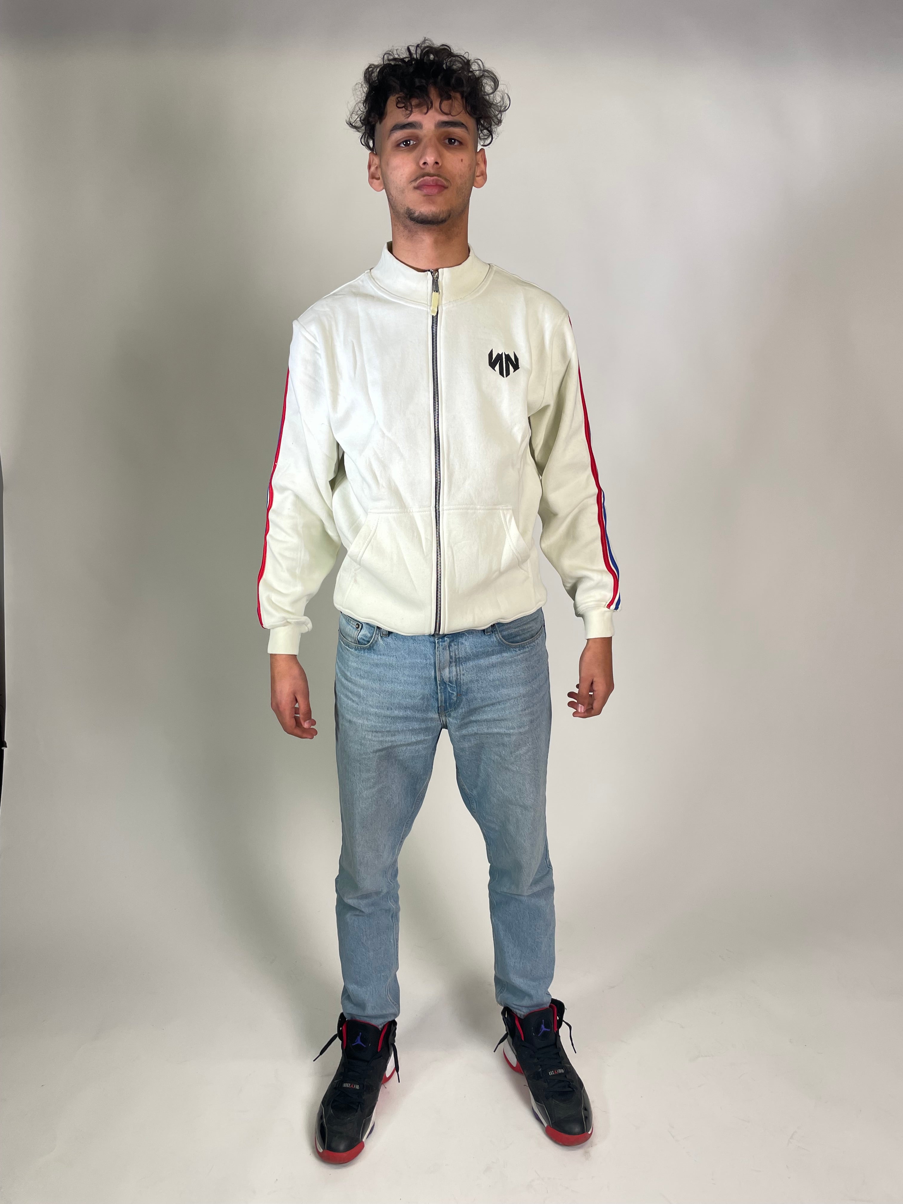 FLEECE SWEATSHIRT
