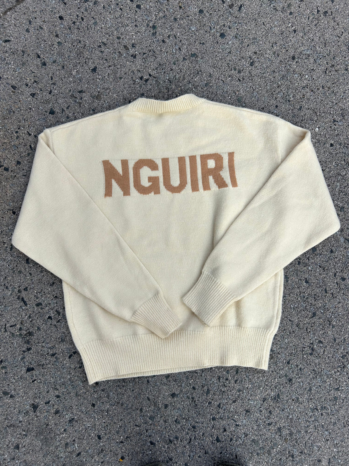 BACK LOGO SWEATER