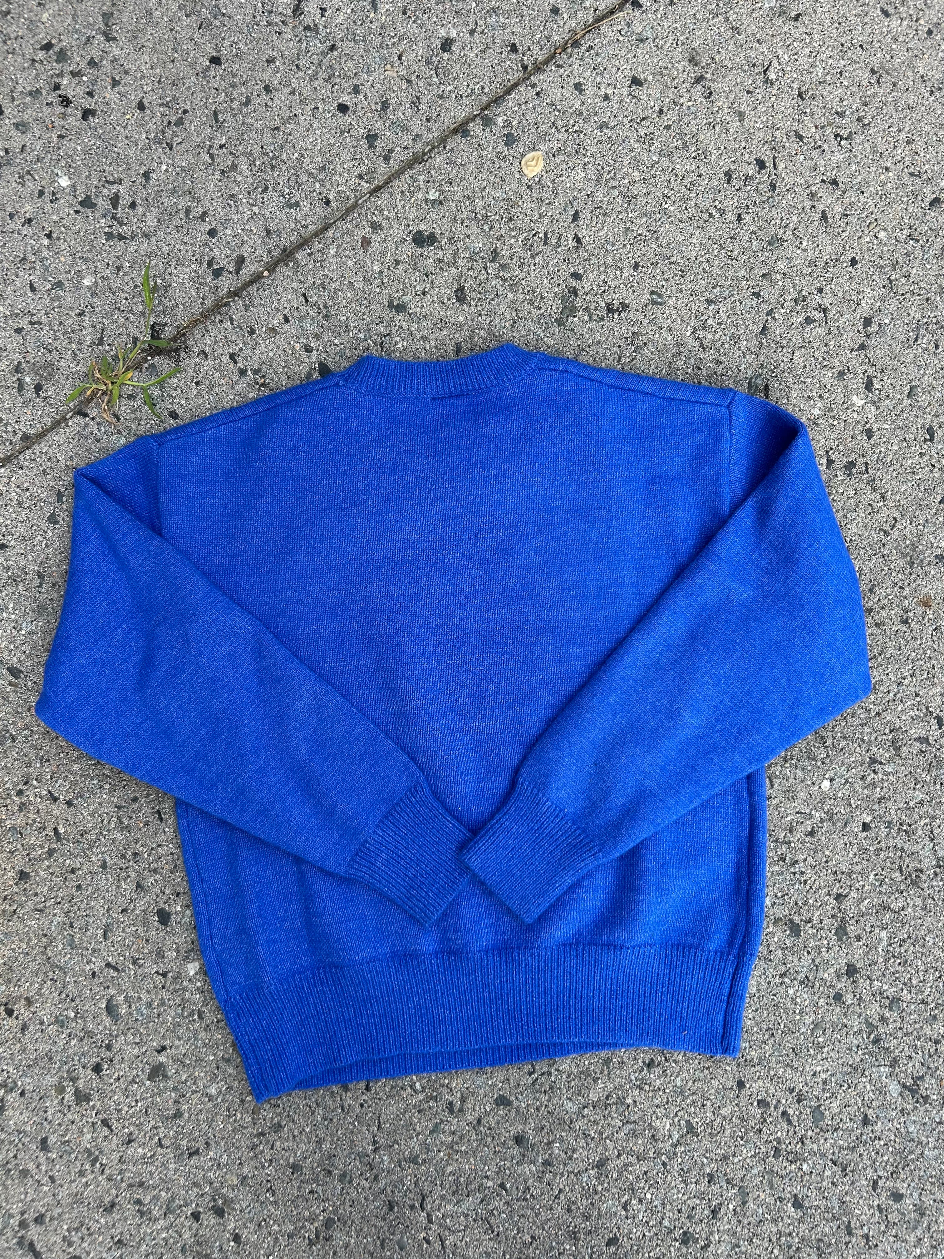 BLUE LOGO SWEATER