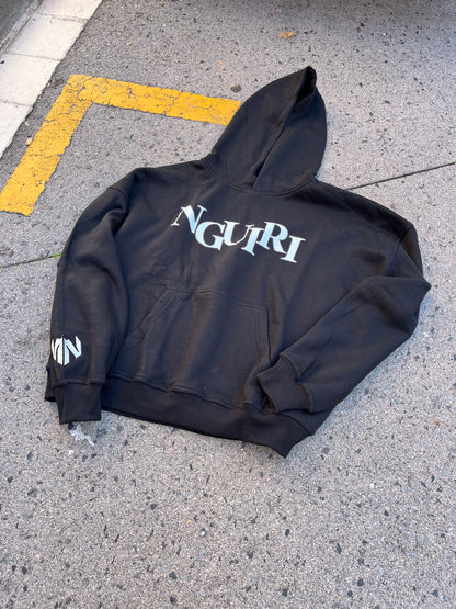 NGUIRI STAGGERED LOGO HODDIE